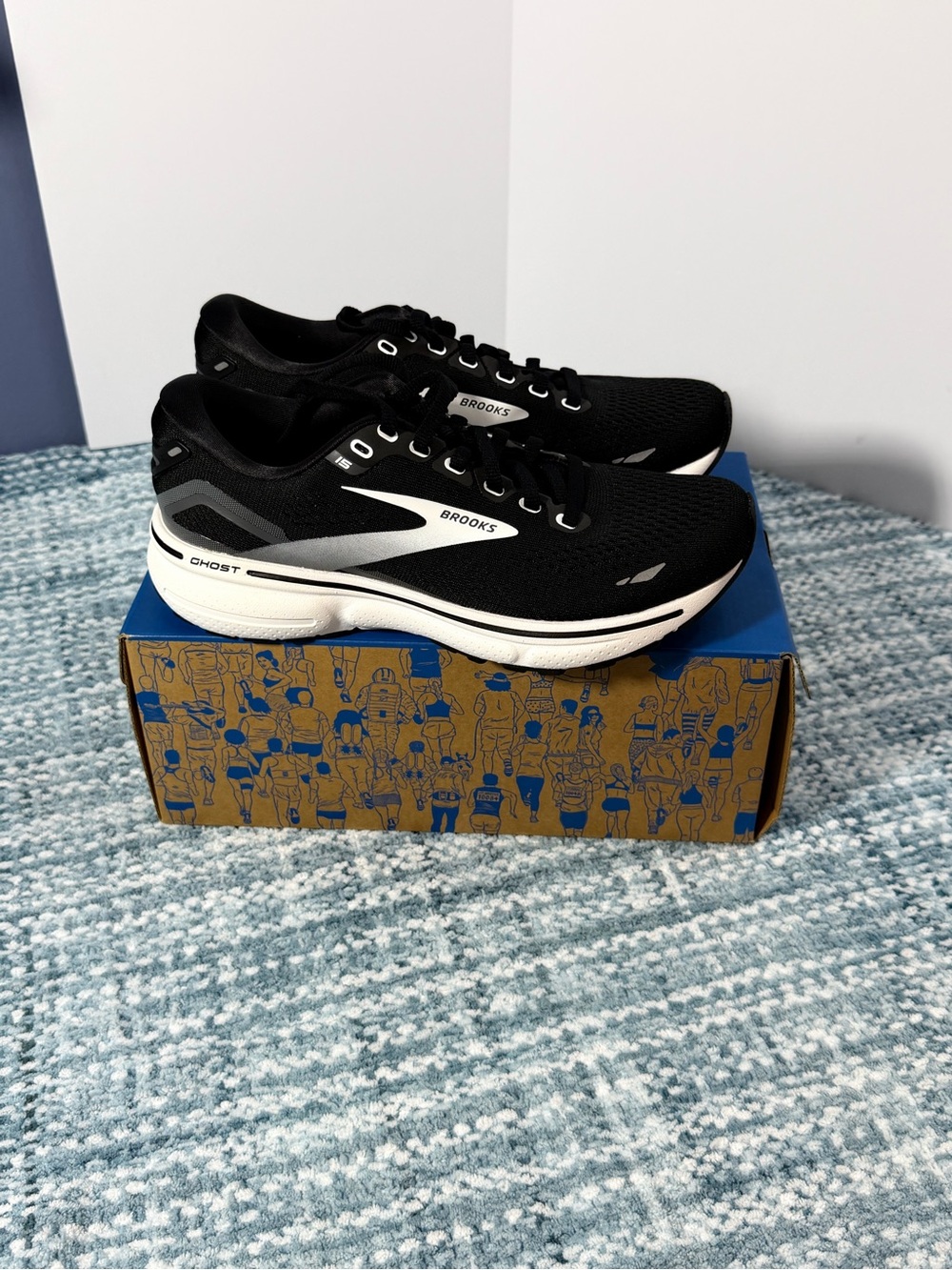 Brooks Ghost 15 Women’s Running Shoes - Black/White